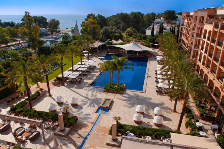 Pool aerial